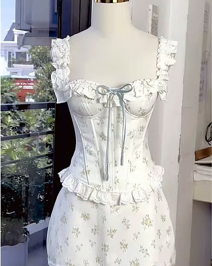 Set corset hoa nhí